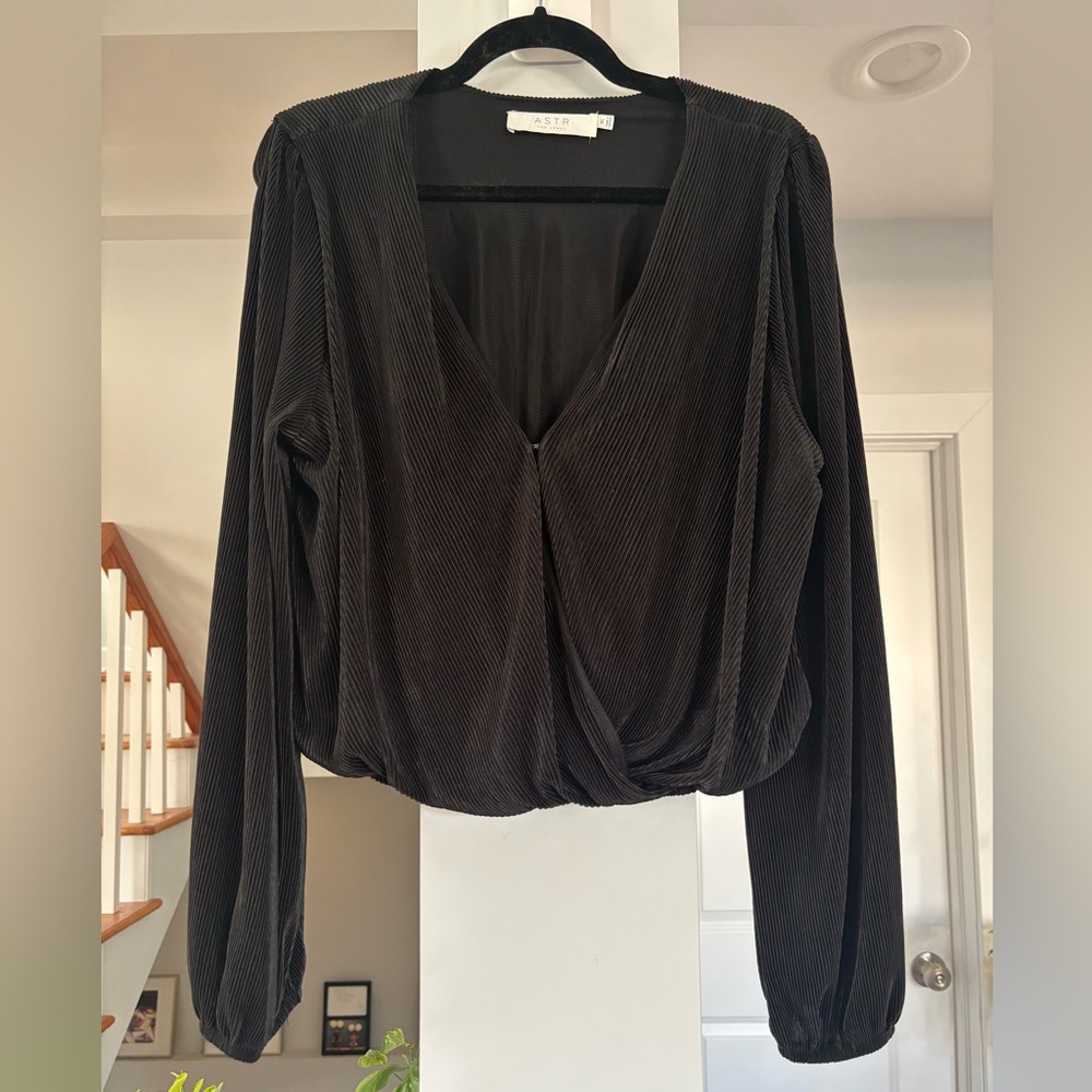 ASOS Black V-Neck Long Sleeve Women's Top